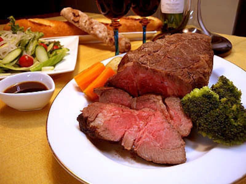 ローストビーフ グレービーソース添え