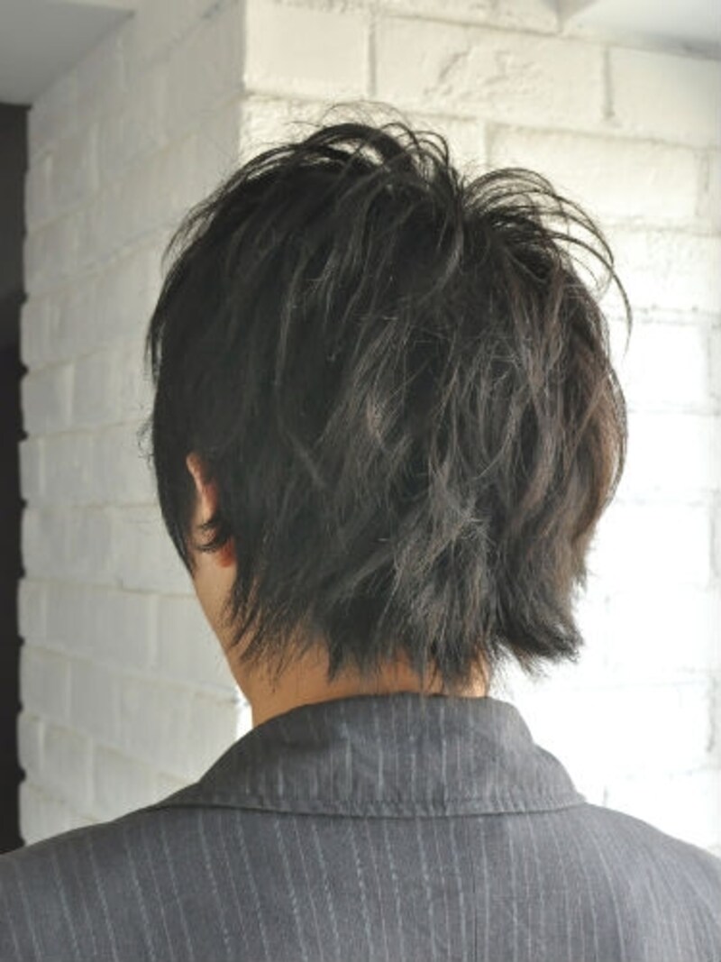 外ハネ爽やかミディアム