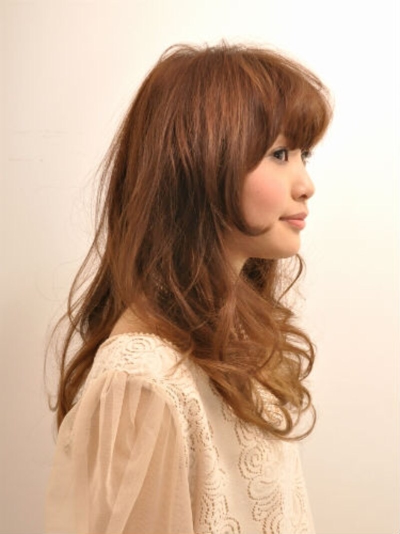 2 2 フェミニンなふわふわ柔らかロング ヘアスタイル 髪型 All About