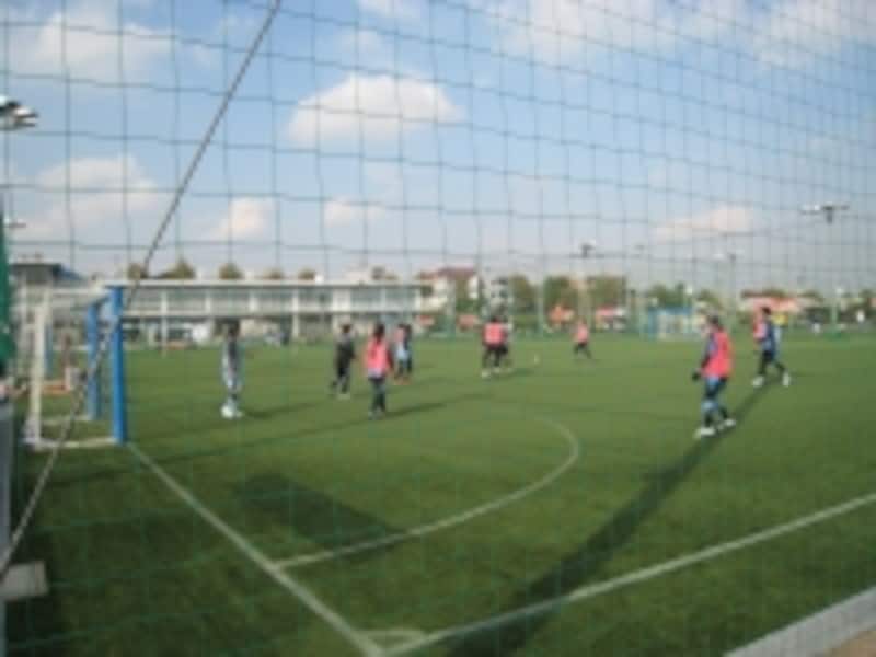 フットサルコート