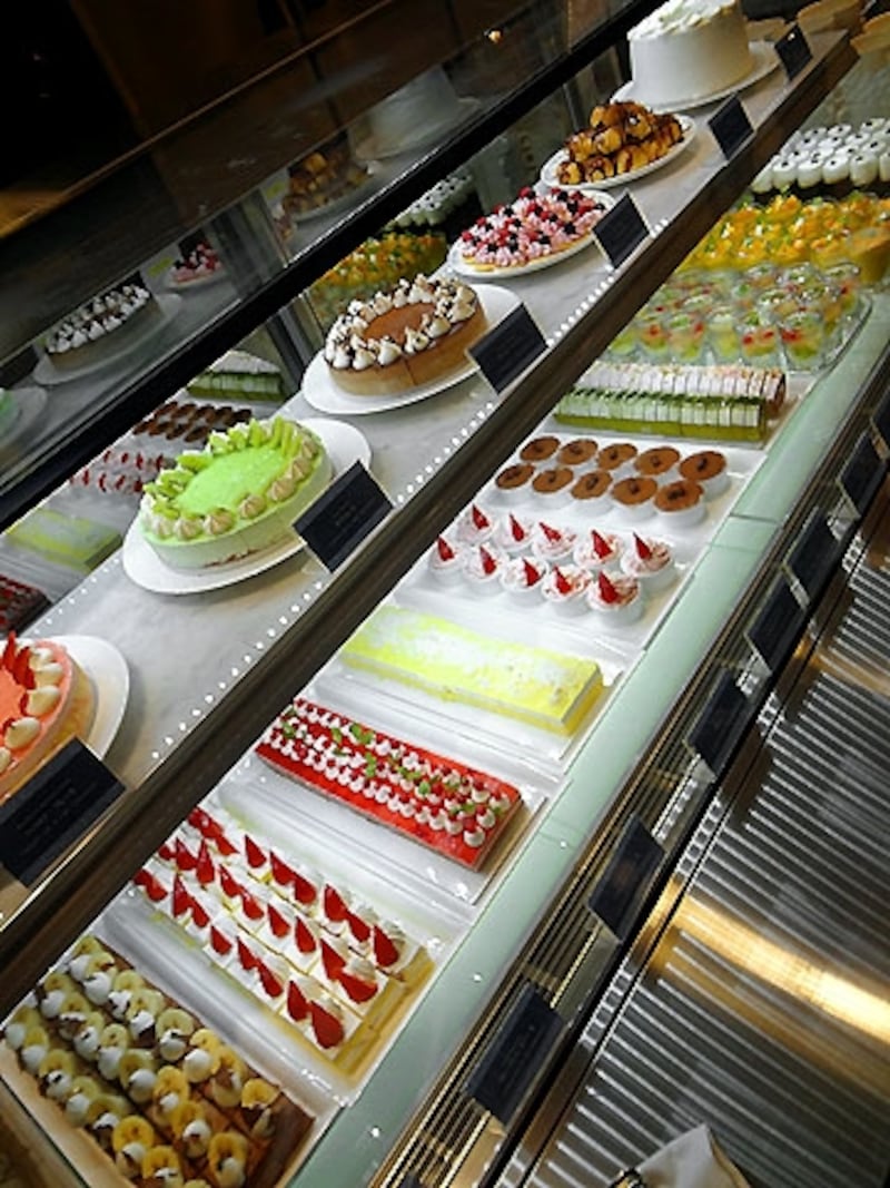 ビタースイーツ ビュッフェ デザート台