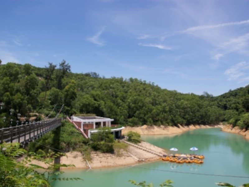 豊かな自然に満ち溢れるリゾート・アイランド。写真はトレッキングコースにもなっているハクサダム