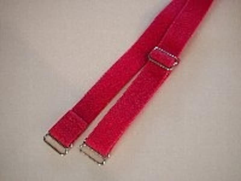 幅1.5センチほどのバンドundefined引っ張ると力強い弾力で長く使えそう