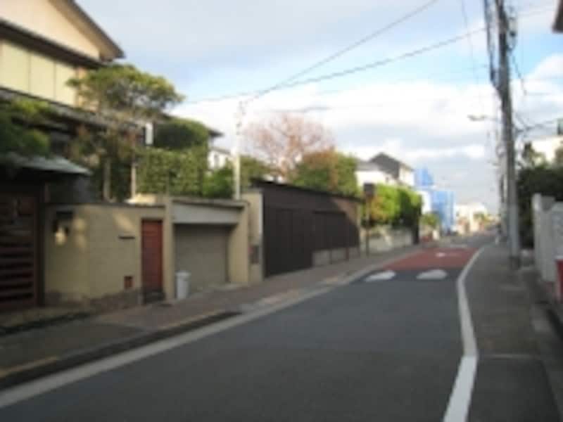 一戸建て中心の住宅街