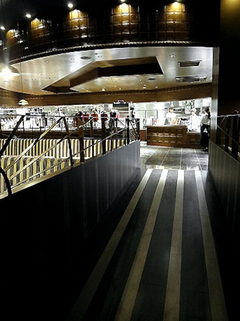 ラゾーナ川崎プラザ店 アプローチ