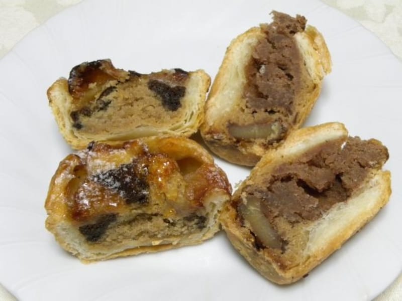 「パティスリー レザネフォール」の「マロンパイ」と「アップルパイ」の断面