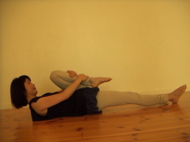 無理がなければ頭も上げて行ないましょう。