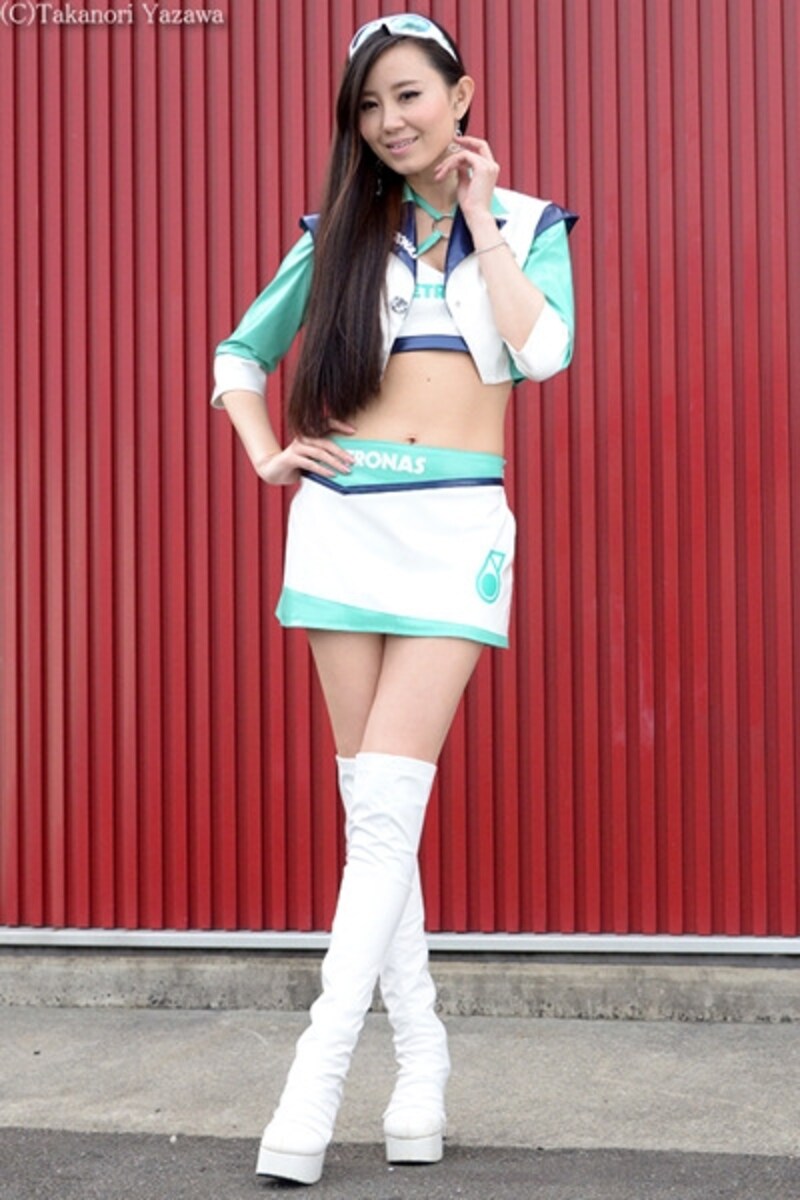 相沢やすか／ペトロナスシンティアムレディ