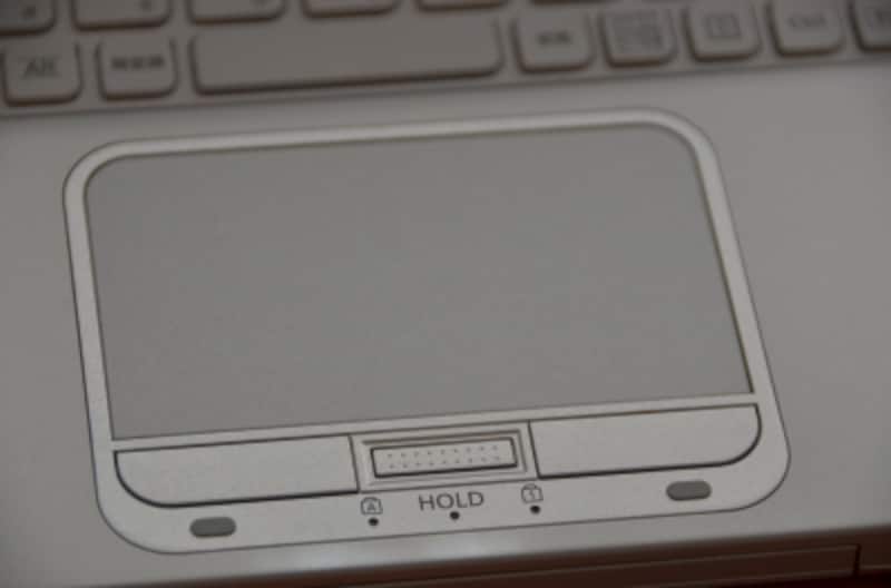 Windows 8用PCのLet'sNoteAXのタッチパッド