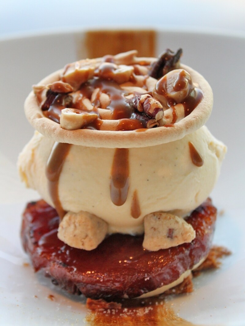 「青森産リンゴのタルトタタン」