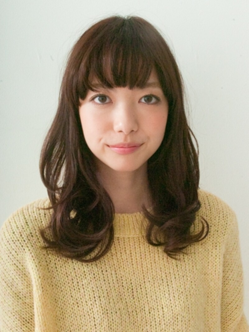 ストレートの人は３２ミリのアイロンで巻いておく