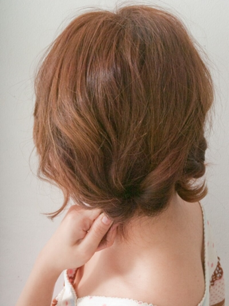 しっかり下にひっぱる