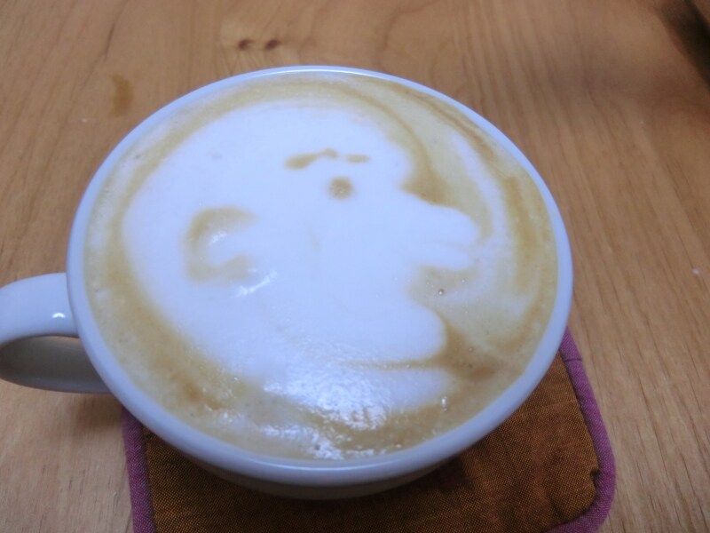 なかなかバリスタの先生のようにはいかない…