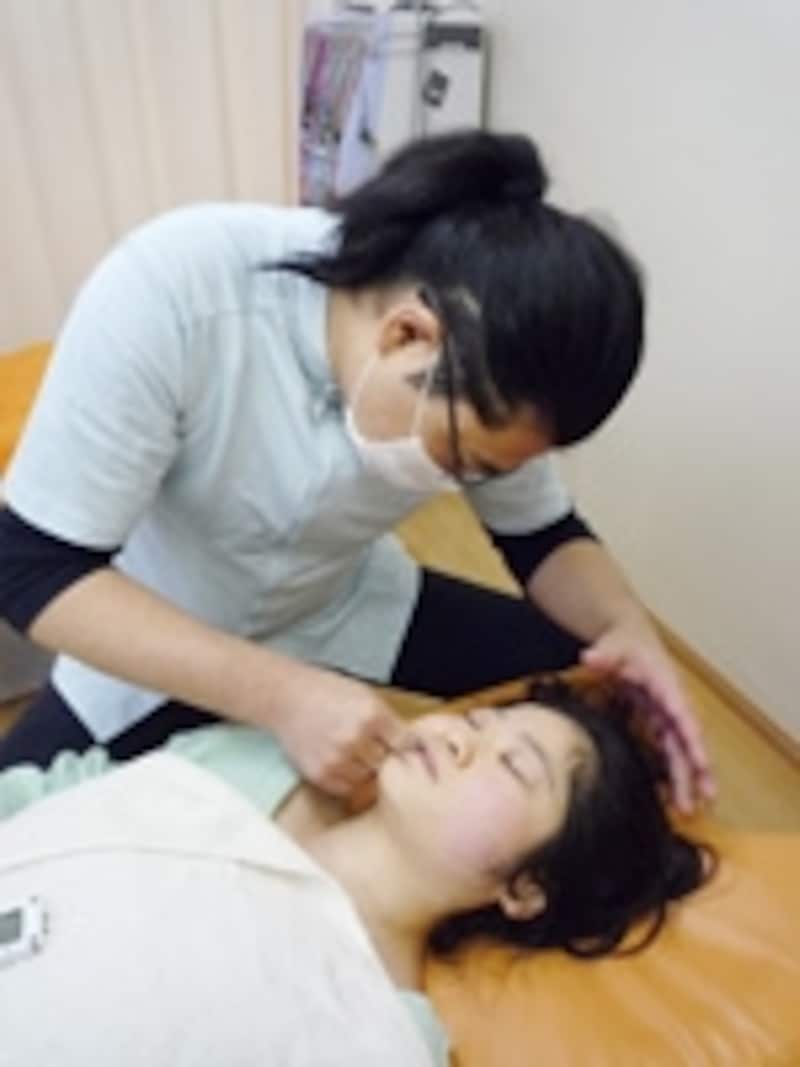 頬のコリ取り