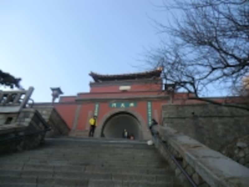 十八盤のゴール、「南天門」