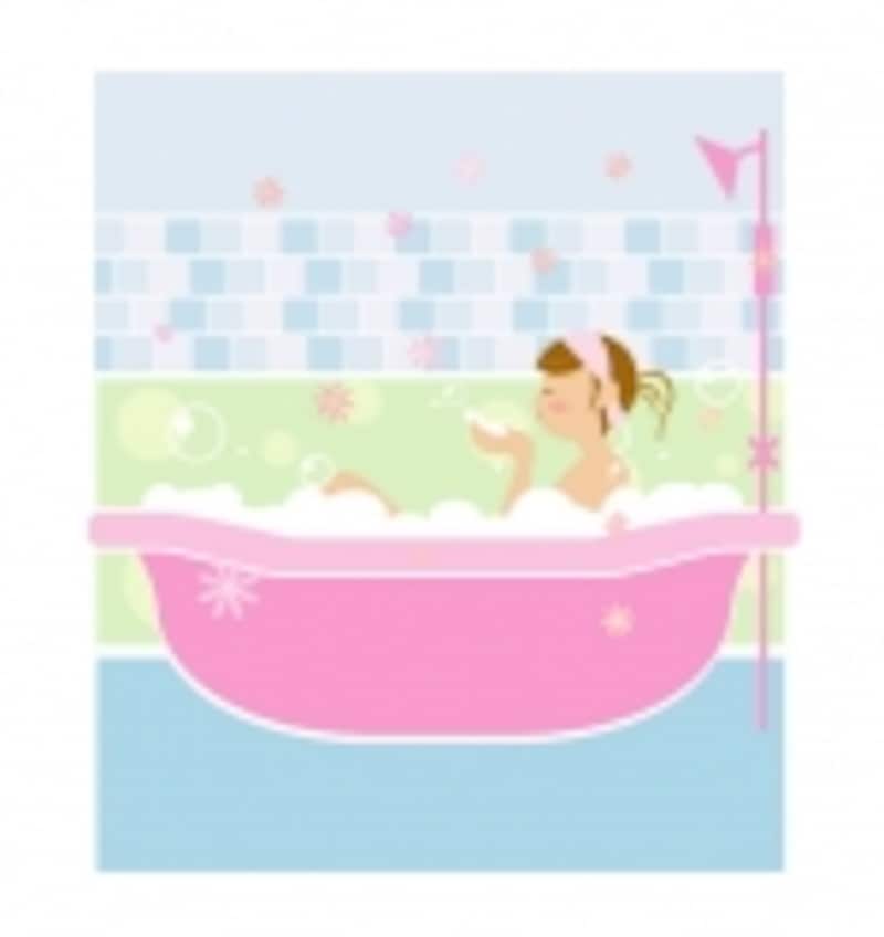 お風呂の湯船に2/3くらいまで蓋をして、湯気が顔に立ち上るように体制を整えて、蒸気が逃げないようにバスタオルを被って顔いっぱいに蒸気を浴びます