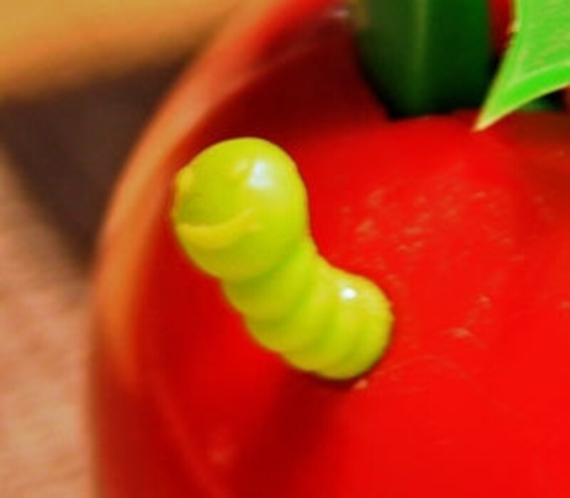 よく見るとスマイルの青虫がのぞいている