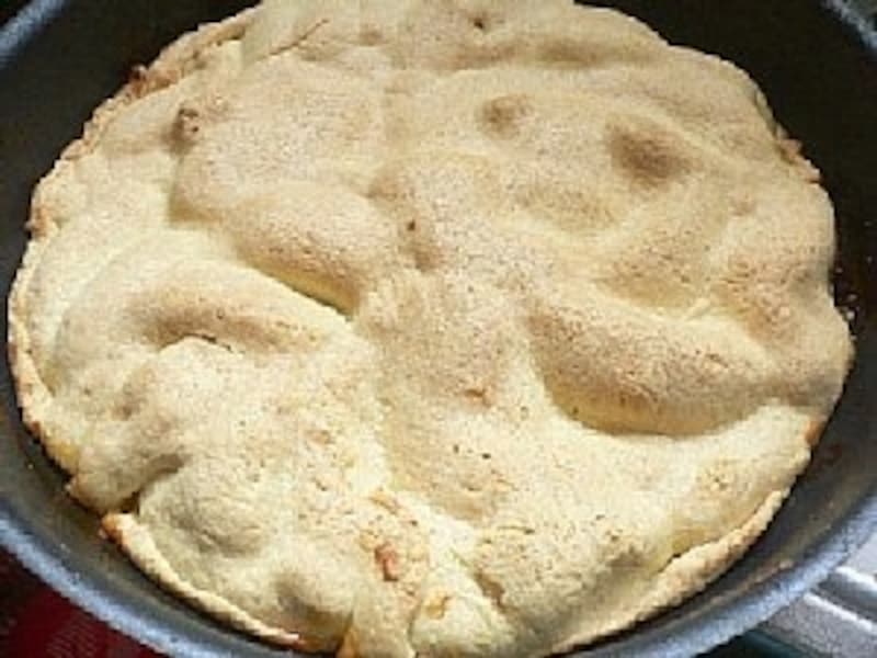 パイ生地かぶせて焼いて、焼き上がったところ。undefined