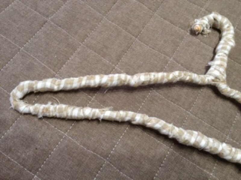 はぎれの活用法 針金ハンガーを装飾 ハンドメイド 手芸 All About