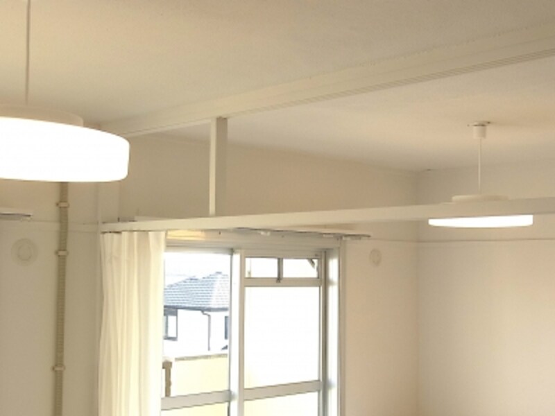 新千里西町団地の鴨居