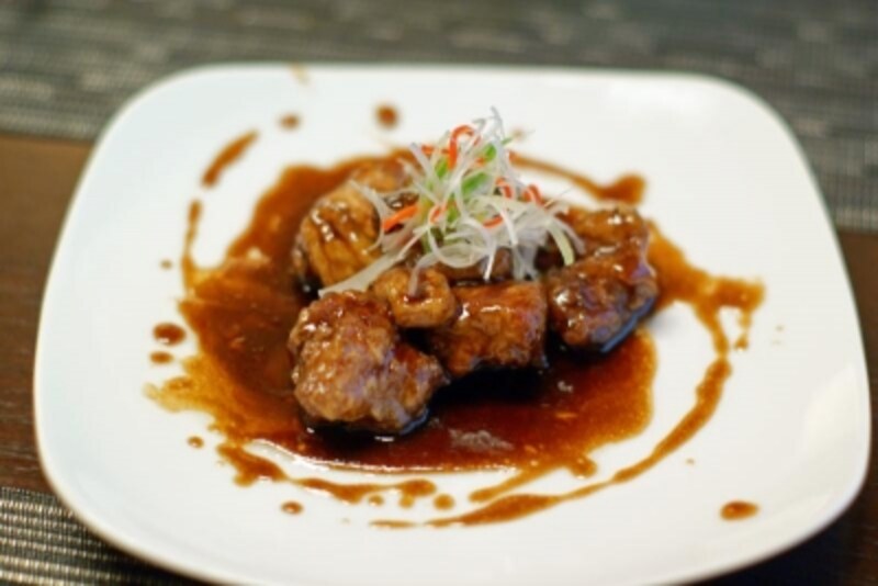 「祇園undefined喜鳥(京都)」の「四種のビネガーを使った黒酢豚」