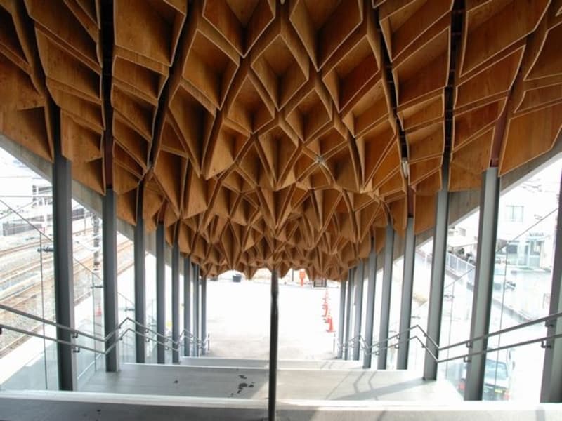 異様なデザインの天井