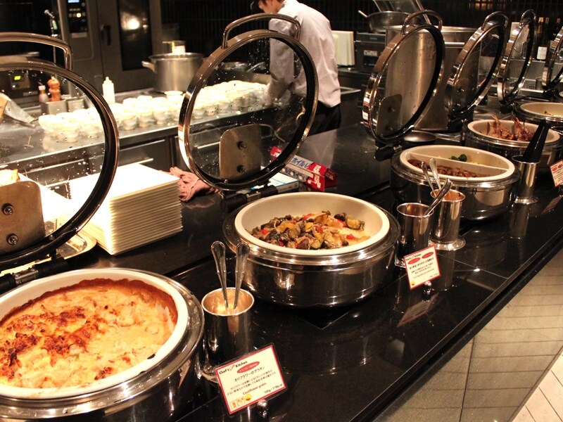 温かいお料理のコーナー