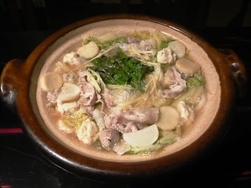 生姜スープの鶏つくねと豚鍋