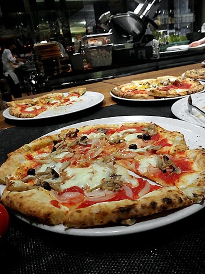 サルヴァトーレ クオモ＆バール ピッツァ
