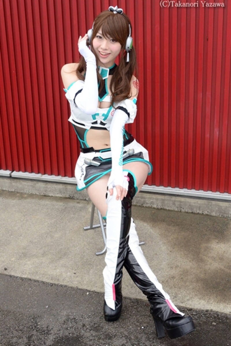 蒼井晴香／レーシングミクサポーターズ