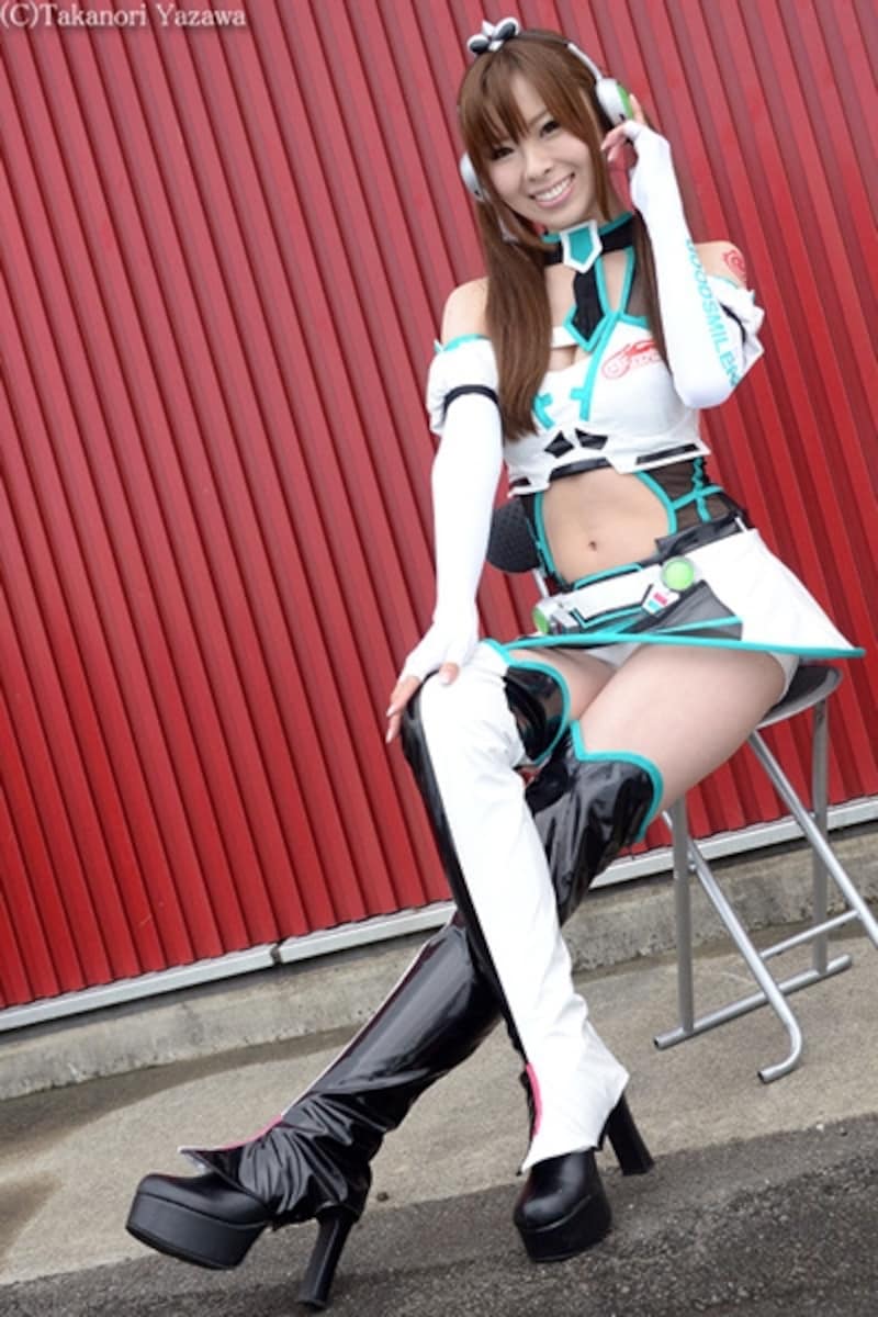 鴻上聖奈／レーシングミクサポーターズ