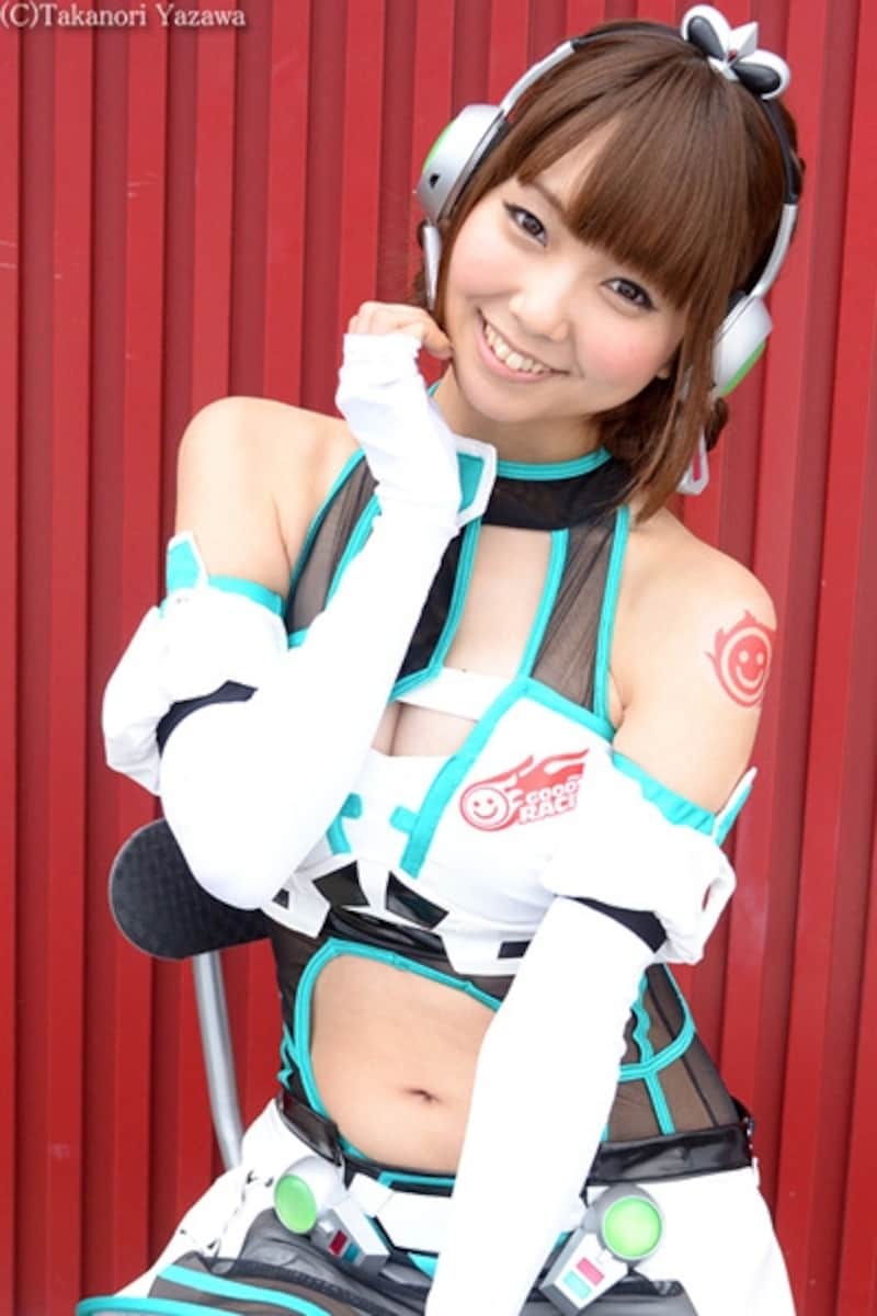 佐藤彩奈／レーシングミクサポーターズ