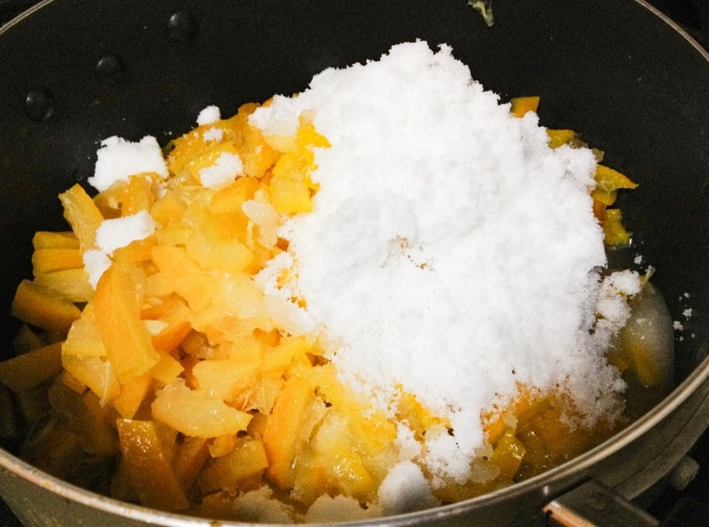 ゆず茶の作り方８砂糖とゆずを交互に入れる