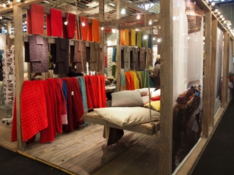 VIVARAISE(ヴィヴァレーズ)