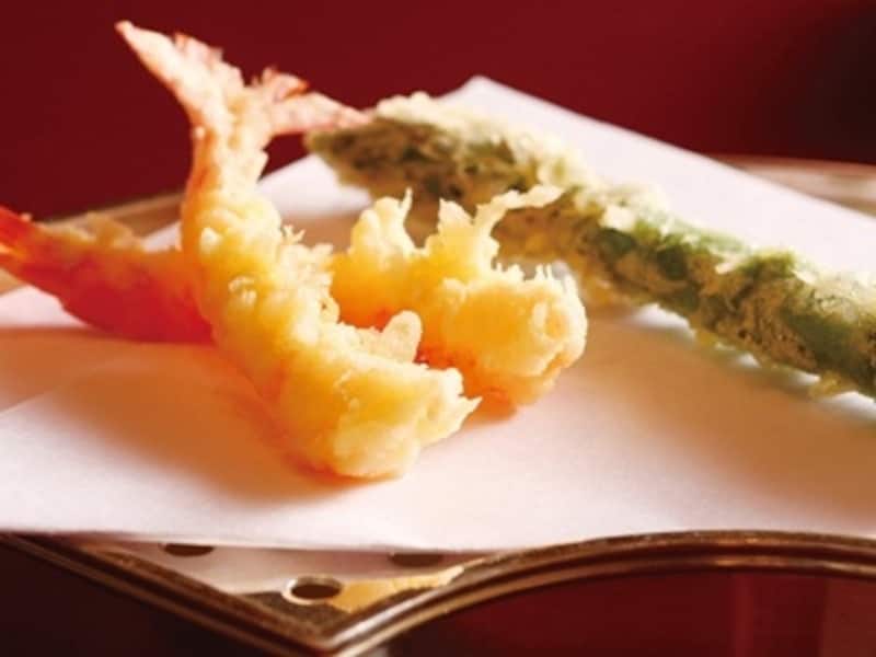 日本から空輸した新鮮な食材を使用 (c) Miyuki Kume