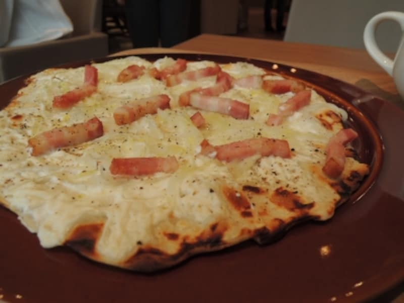 タルトフランベ