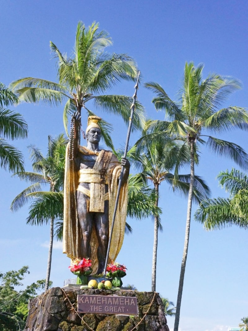 ハワイ島ヒロに立つ、4体目のカメハメハ大王像