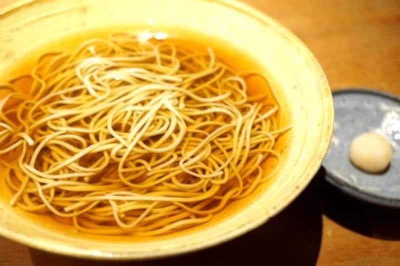 名物そば・ひやかけそばです