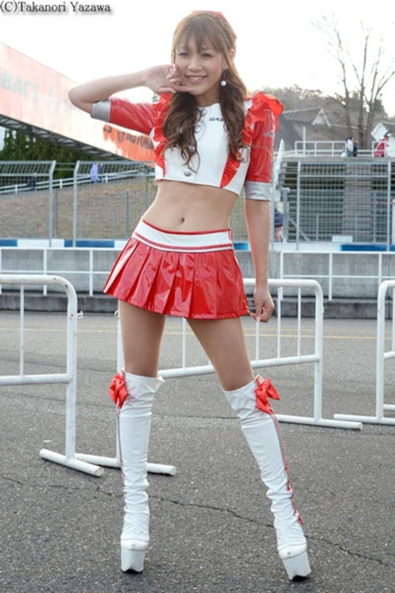 渕脇レイナ／GAINER sucre