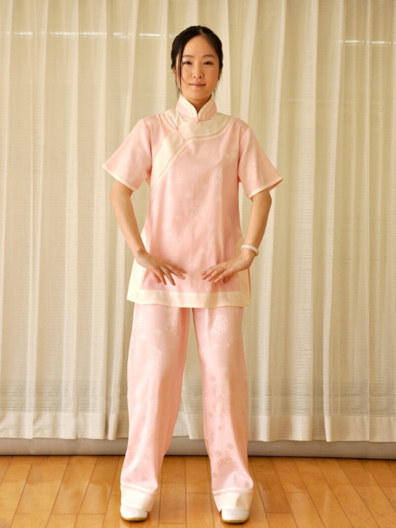 ４．股関節の辺りで固定