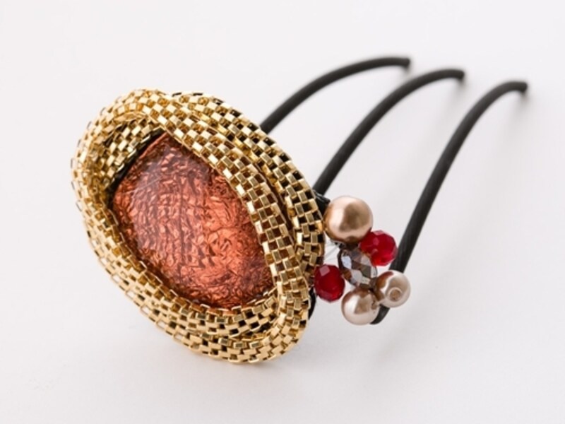 ヘアアクセサリー