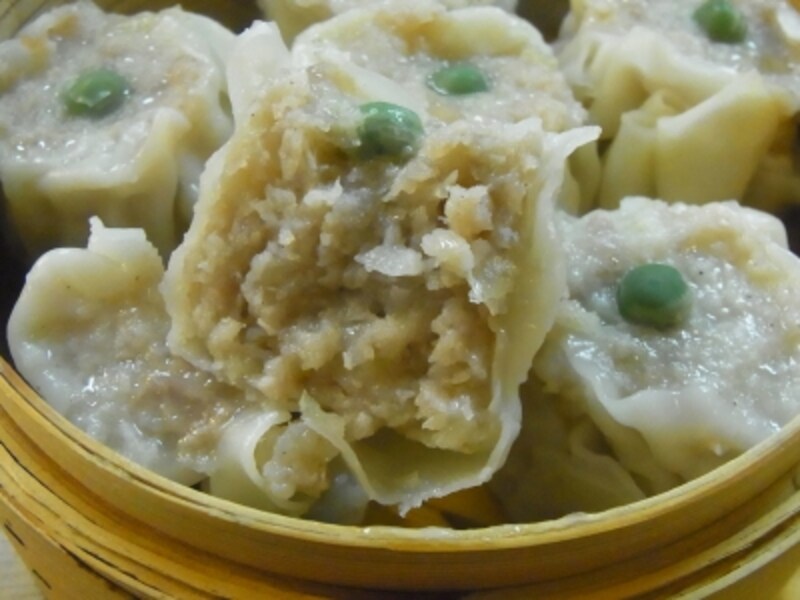 シュウマイ（単品は620円）