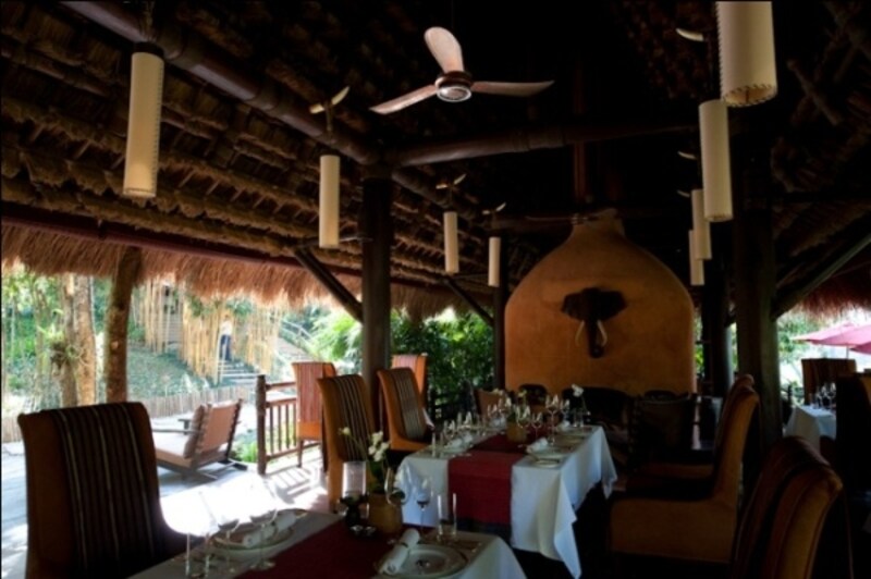 レストラン「Nong Yao Restaurant」では、珍しい ミャンマーやラオスの料理を堪能したい