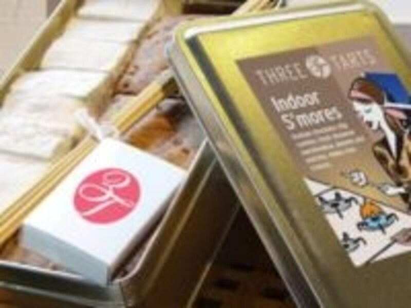 photo: three tarts