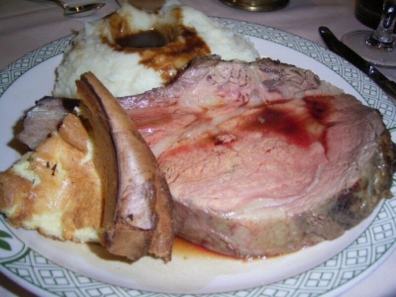 優雅な雰囲気で食事が楽しめる Lawry S The Prime Rib ロサンゼルス All About