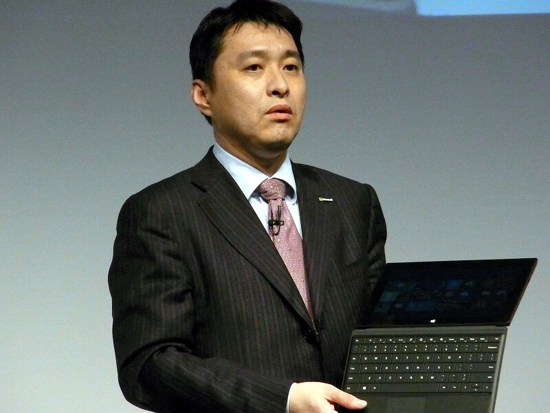 仕事でもバリバリ使えるundefined最薄クラスの6mmタイプカバー