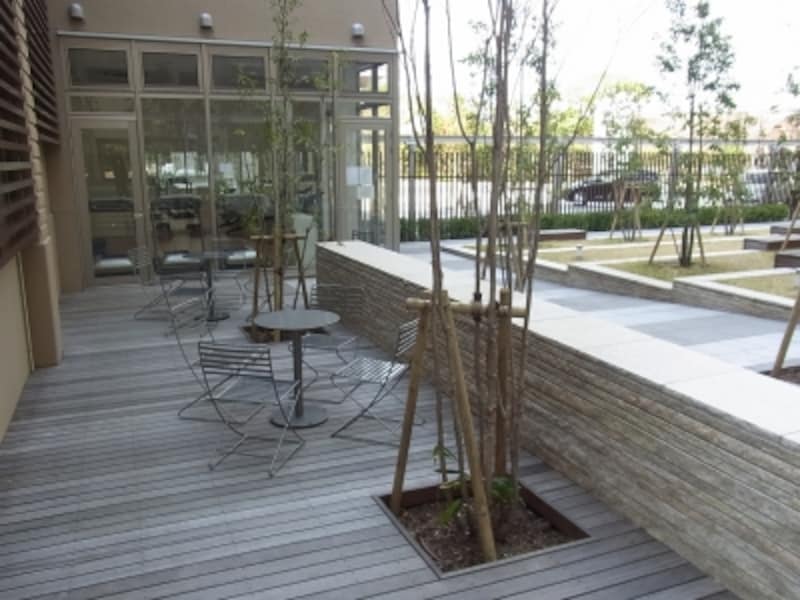 六甲アイランド、中庭