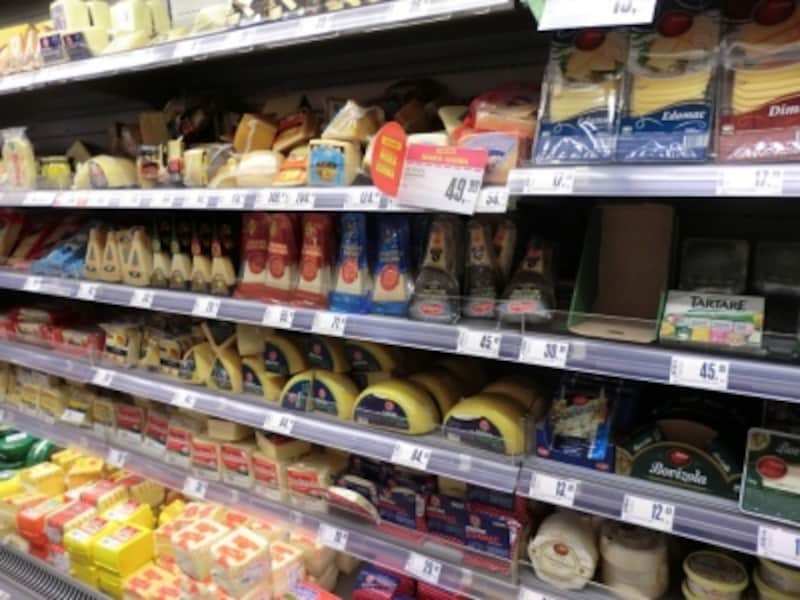 チーズ売り場コーナー