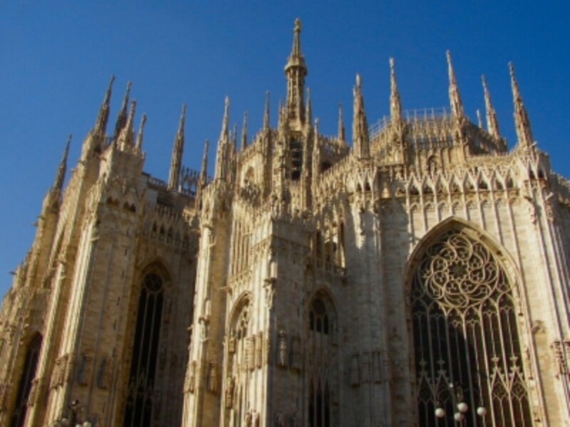 ミラノのシンボル ドゥオーモ ミラノ All About