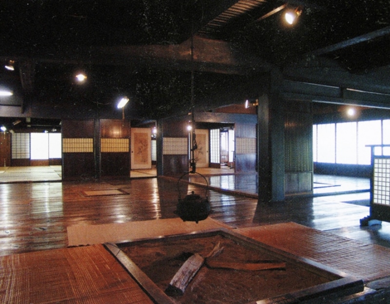 当時の暮らしぶりをリアルに体験することができます